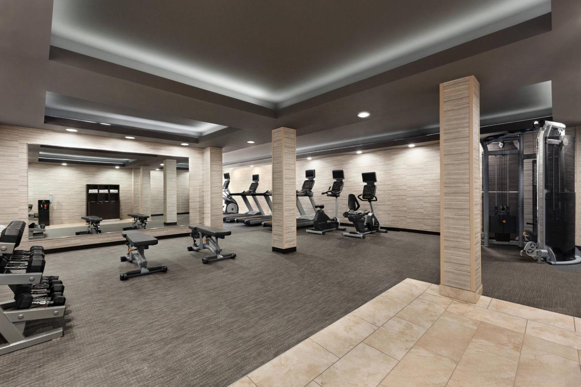 Courtyard By Marriott Tulsa Central Extérieur photo